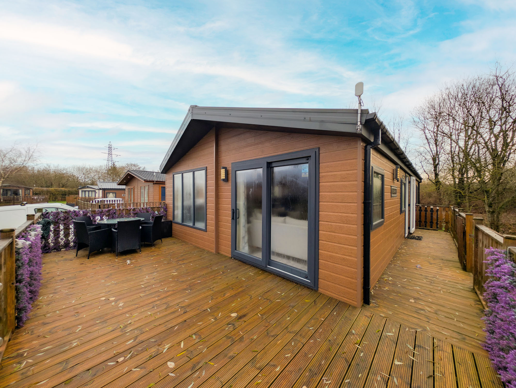 Caravan / Lodge picture