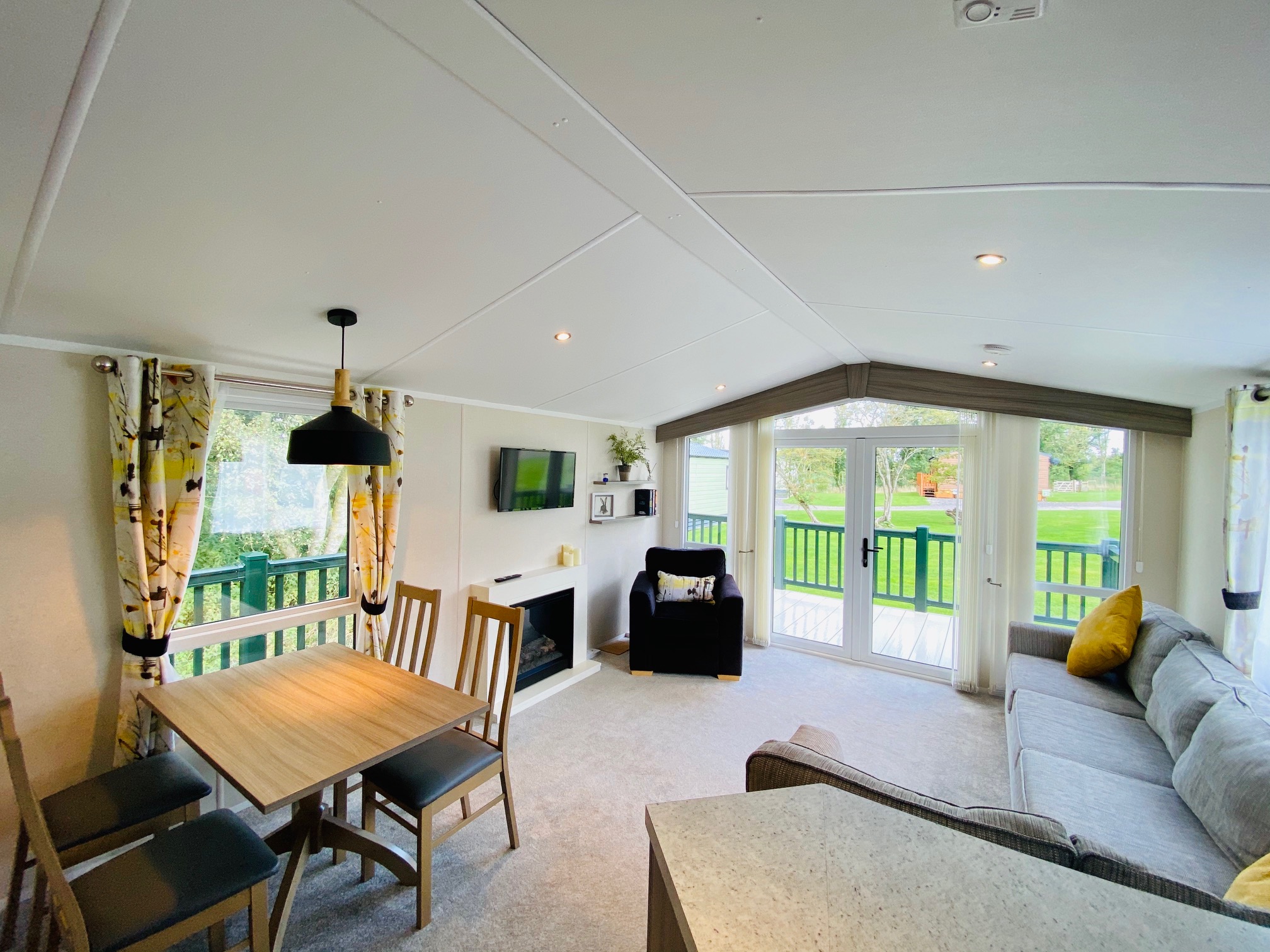 Caravan / Lodge picture