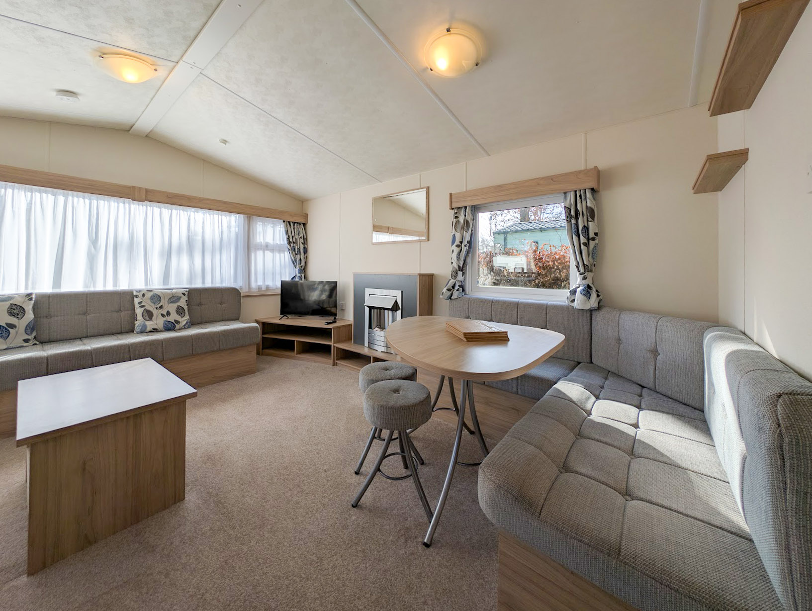 Caravan / Lodge picture